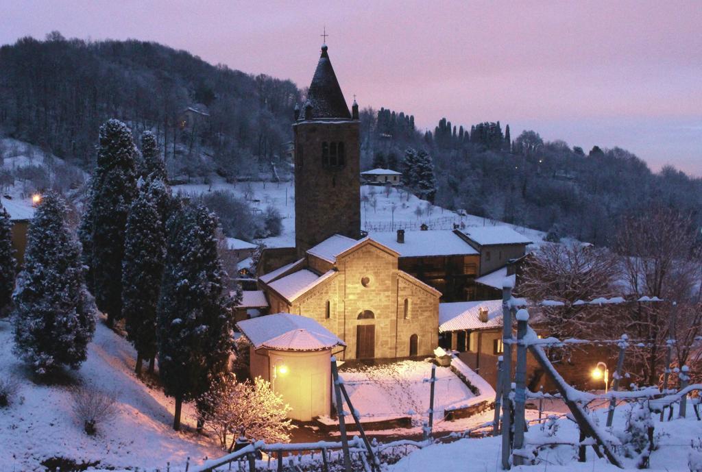 Historical House Medieval Abbey - Al Chiostro Sotto il Monte Oda fotoğraf