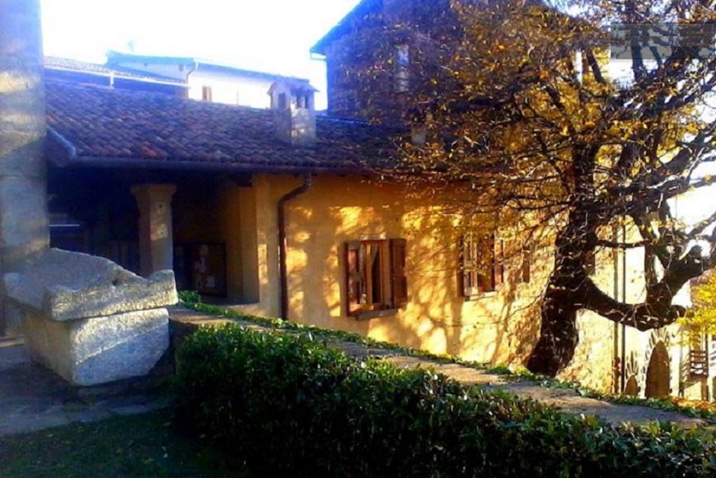 Historical House Medieval Abbey - Al Chiostro Sotto il Monte Oda fotoğraf