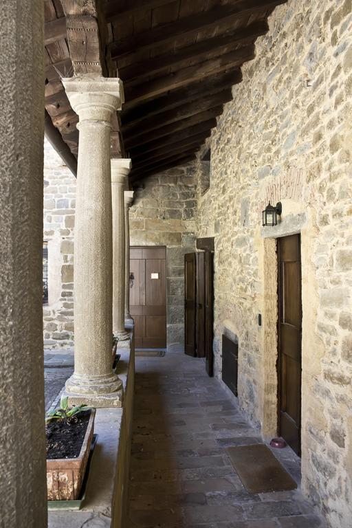 Historical House Medieval Abbey - Al Chiostro Sotto il Monte Oda fotoğraf
